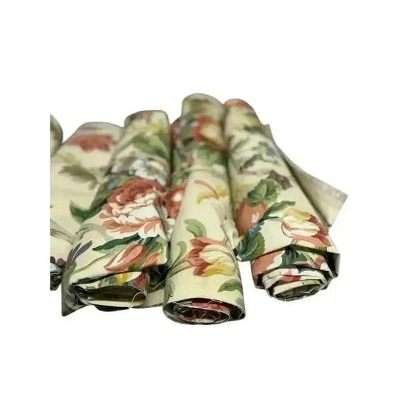 Fabric - 4 rolls of vintage floral 1 roll of dark denim 1 roll tropical floral - Picture 2 of 15
